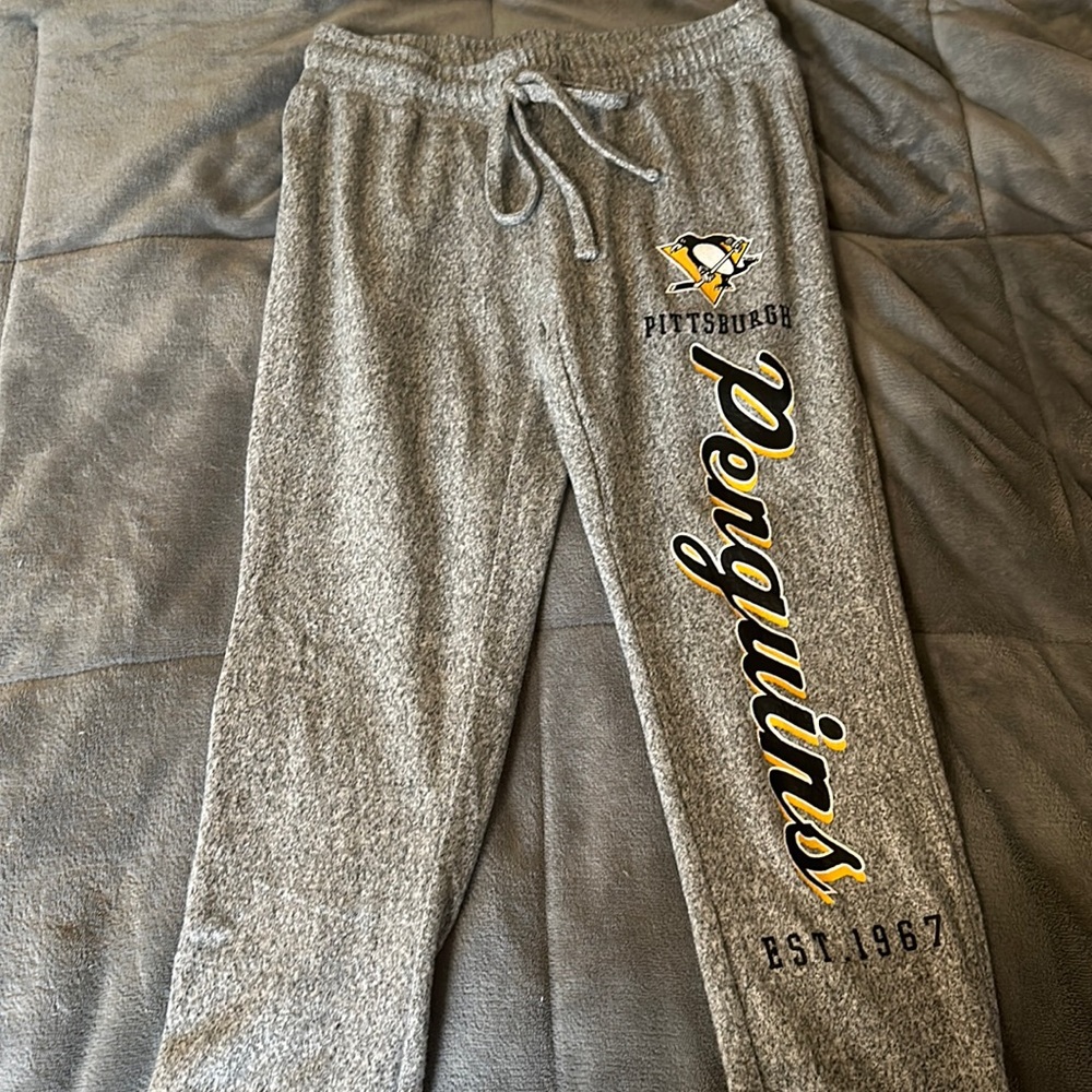 Pittsburgh Penguin joggers